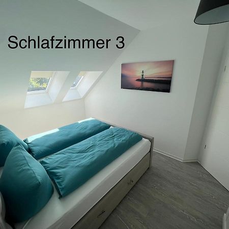 Villa Doppelhaushaelfte Mit Terrasse à Elmenhorst/Lichtenhagen Extérieur photo