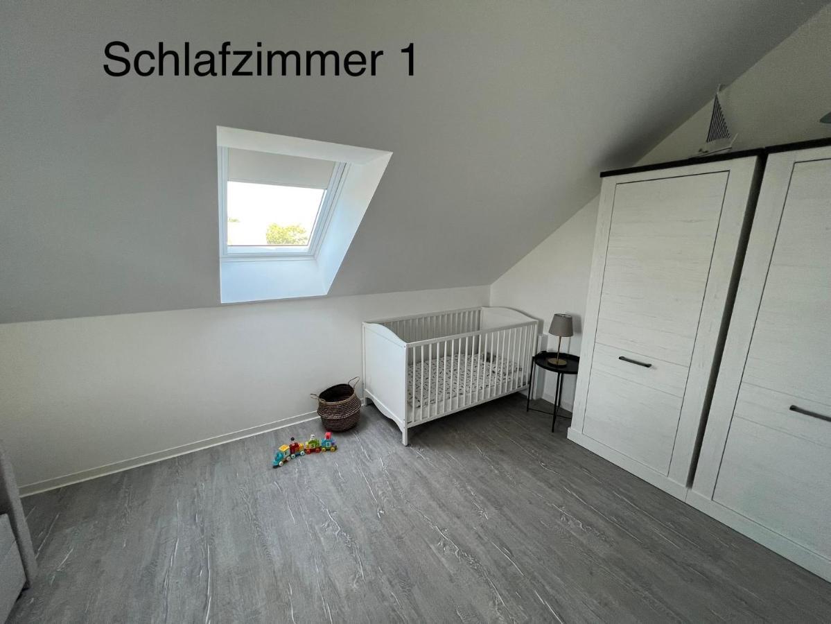 Villa Doppelhaushaelfte Mit Terrasse à Elmenhorst/Lichtenhagen Extérieur photo